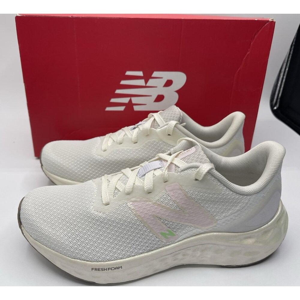 New Balance Fresh Foam Arishi v4 Womens 5.5 Sneaker White Training Running Shoes